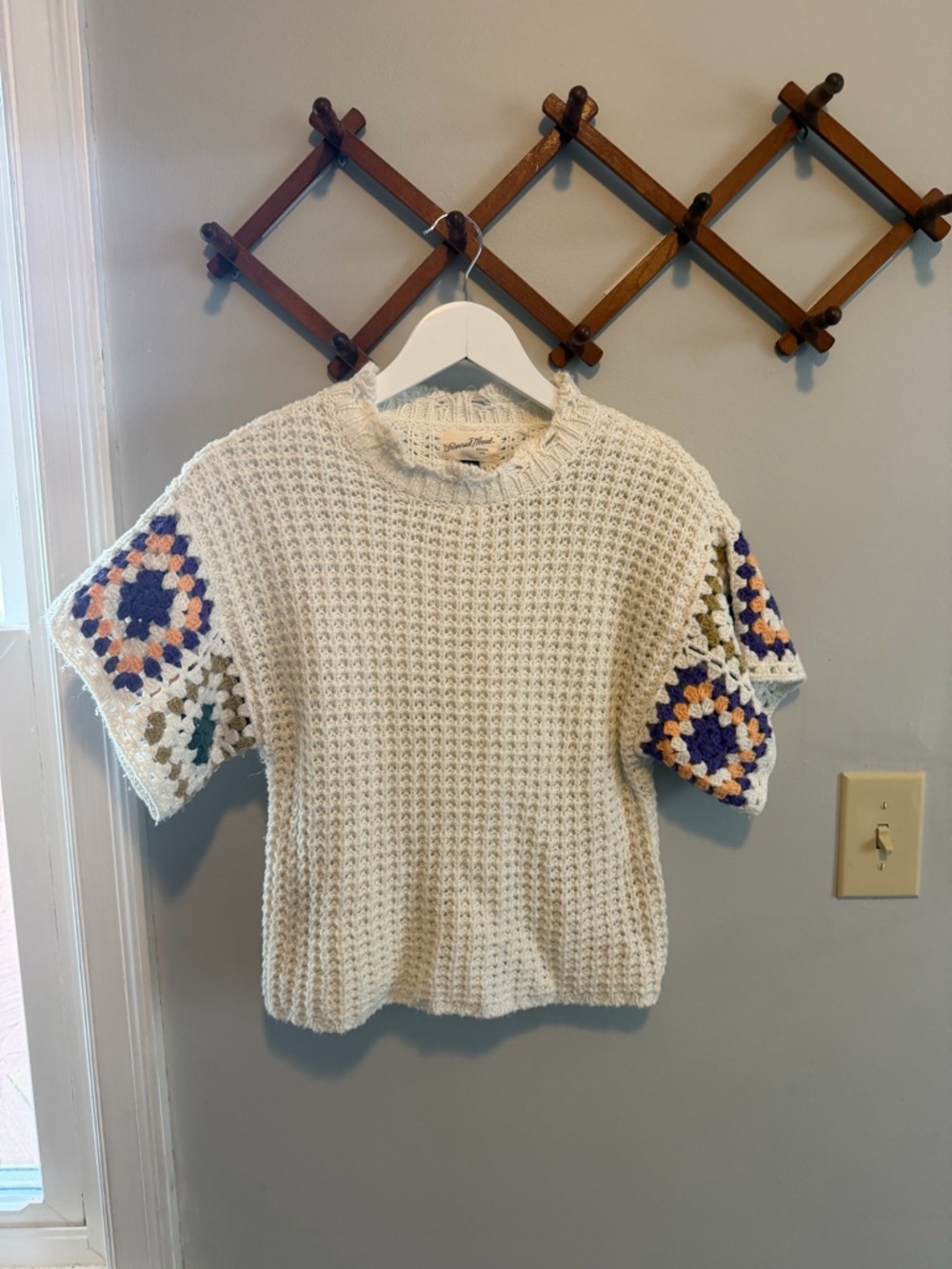 Universal Thread Cream Open-Weave Knit Short-Sleeve Top